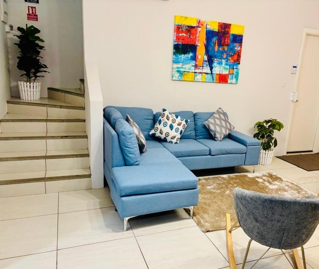 Stunning 3-Bedroom Apartment With Private Rooftop Terrace & Gorgeous Pool Flic-en-Flacq エクステリア 写真